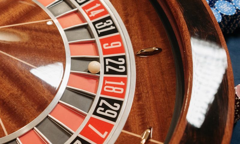 Roulette: Câu chuyện "bánh xe nhỏ" của nước Pháp